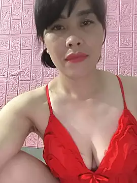 juicy-milu's Live XXX Chat