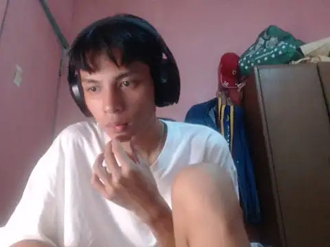 Kyoshi_19 Show Webcam