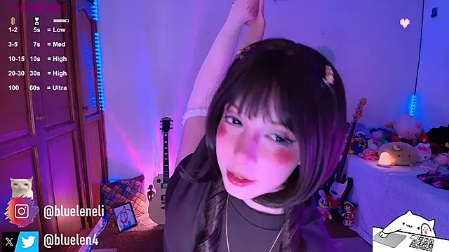 bluelen's Live XXX Chat