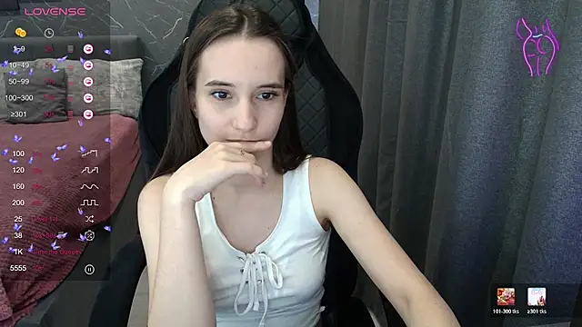 Alice_Weiss Live XXX-Chat
