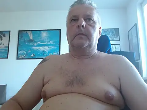 Robert_SK1: онлайн-секс-чат