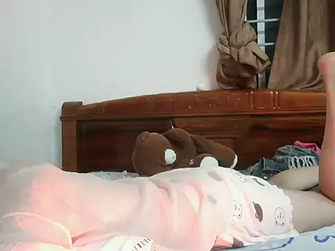 _MikamiYua Adlı Modelin Canlı XXX Sohbeti