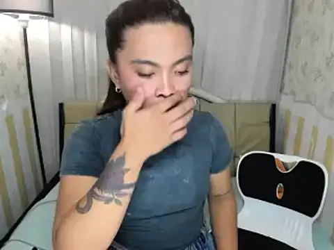 ErickaBigCock 라이브 XXX 채팅