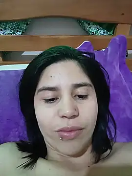 Cata_black Adlı Modelin Canlı XXX Sohbeti