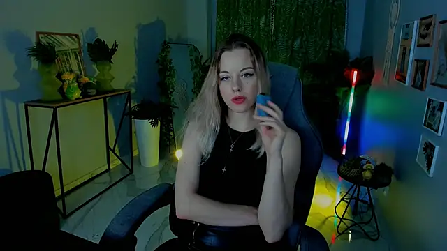 VireliaMoonfall Live XXX-chat