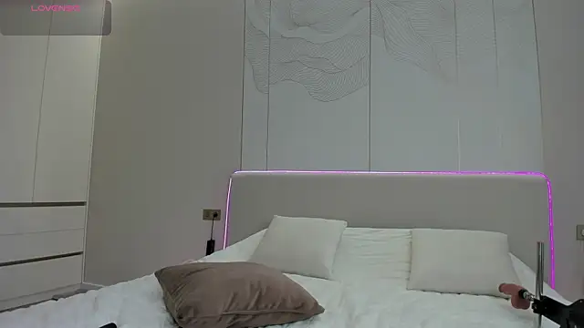 دردشة JenniferQueen11 الجنسية المباشرة