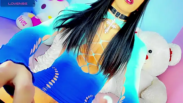 SexyJuliaa01 Adlı Modelin Canlı XXX Sohbeti