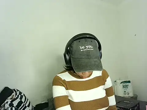 LustyBerry Live XXX Chat