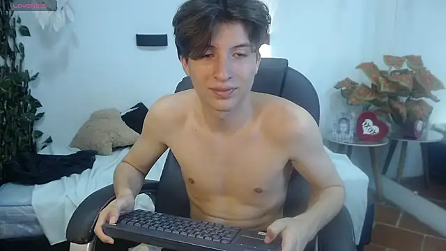 Chat +18 de Marcoviolet ao vivo