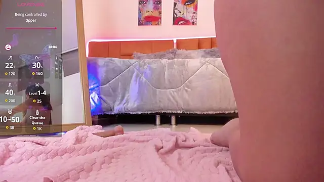 Catti_Brie Adlı Modelin Canlı XXX Sohbeti