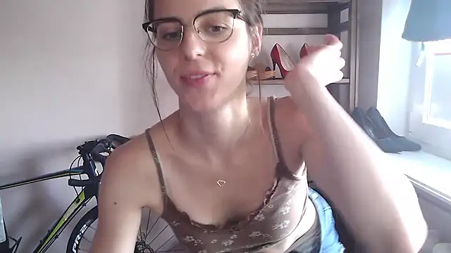 love_megi Live XXX Chat