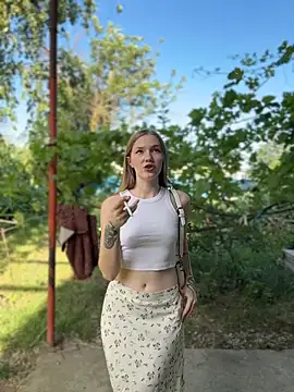 MilaMoone – Naživo XXX chat