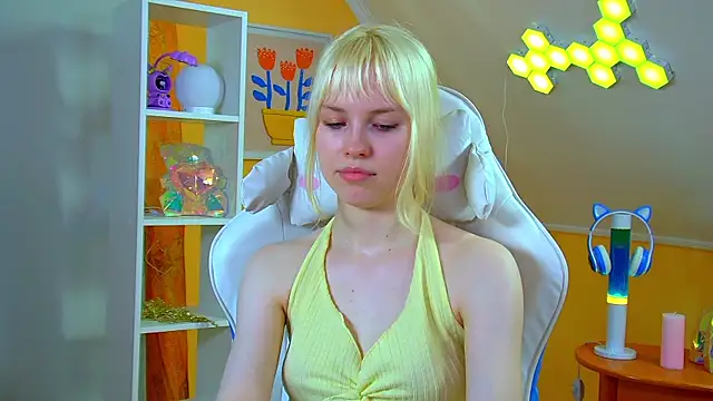 HannahHollis' Live XXX Chat
