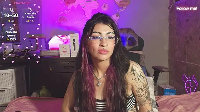 mia_devine_'s Live XXX Chat