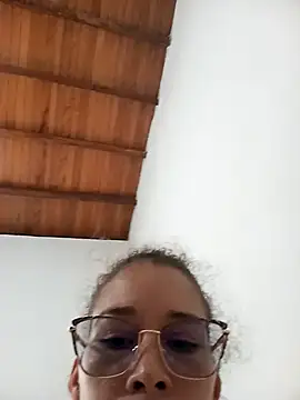 Sexi_girl29 即時 XXX 聊天