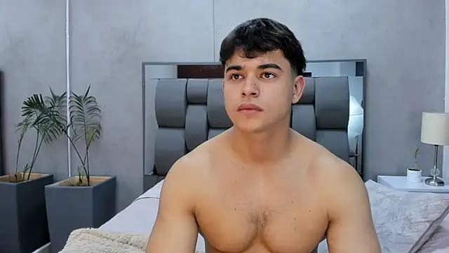 Онлайн чат XXX Charlie___Musk