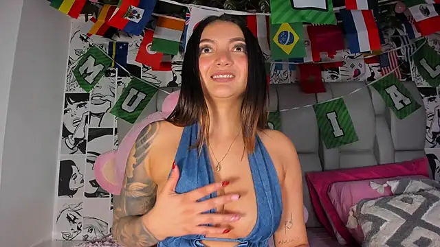 Živý XXX chat LucyRosse
