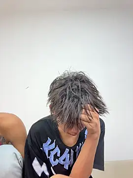 -OvO- 现场XXX聊天