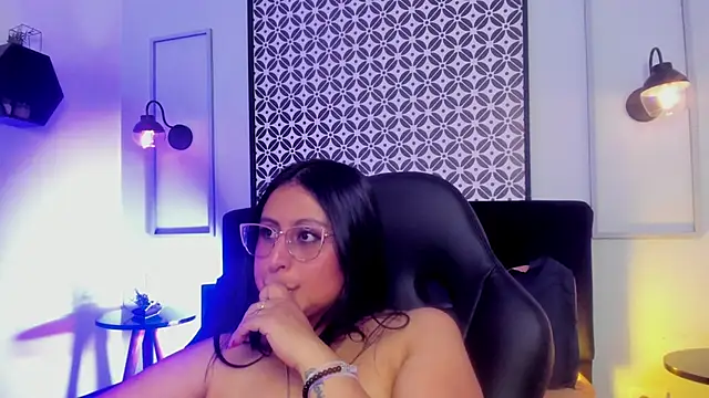Amber_gold_'s Live XXX Chat