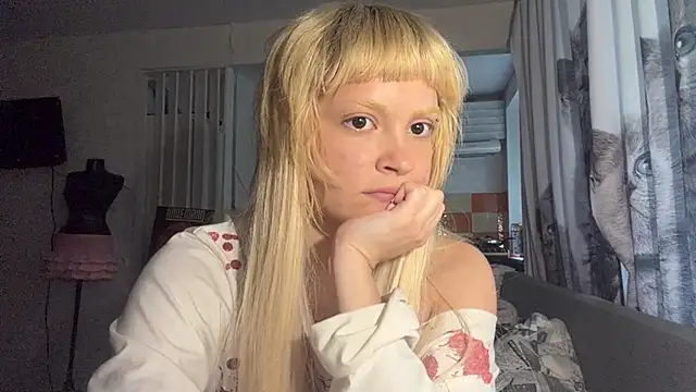 FreedaDeloach Live XXX Chat
