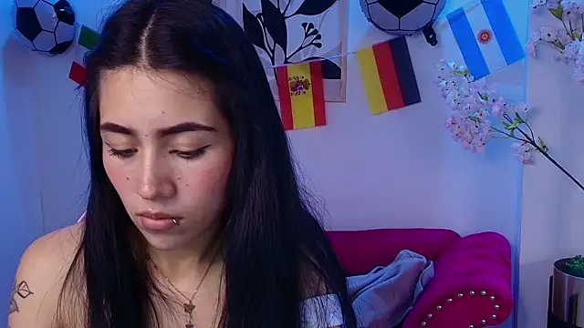 دردشة Rainy_doll الجنسية المباشرة