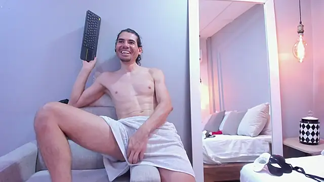 Chat +18 de Antony_Stone ao vivo
