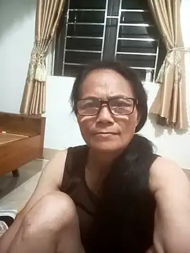Vieekee 现场XXX聊天