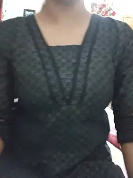 Chatroom XXX en direct de Tanha18