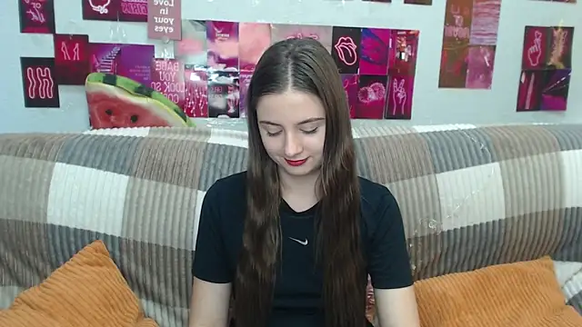 MilanaRoza Live XXX-chat