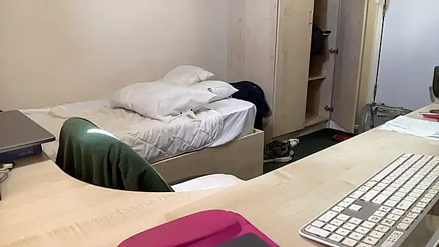 coach-karl Live XXX-Chat