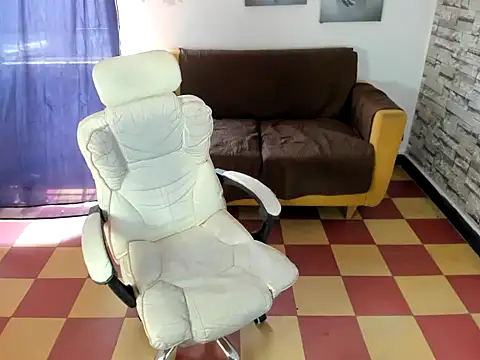 Chat +18 de felipe_colinss ao vivo