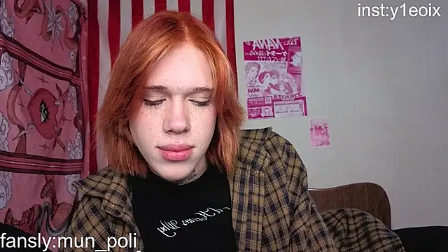 polimunn Live XXX chat