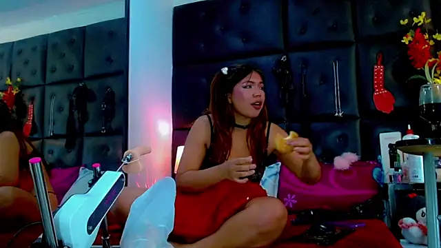 Chat +18 de Cloelombard ao vivo