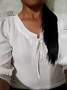 Helen-nn's Live XXX Chat