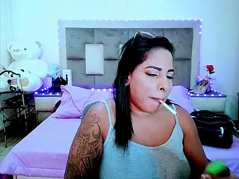 indiantopaz694u Live XXX Chat