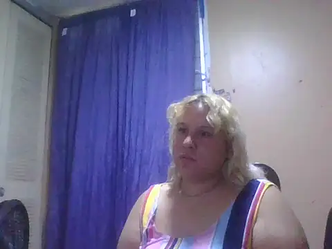 agathaa69 Live XXX Chat