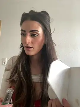 OliviaBaby- Live XXX Chat