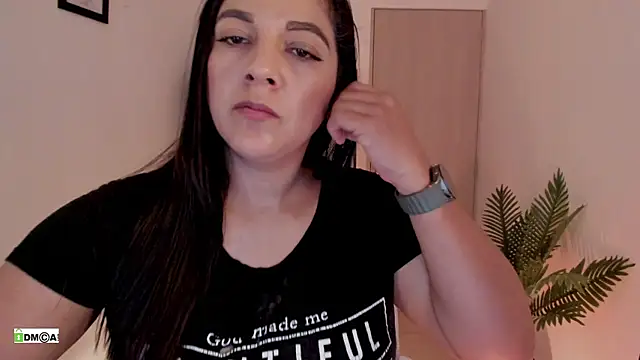 Chat XXX en directo de urcute_kitten