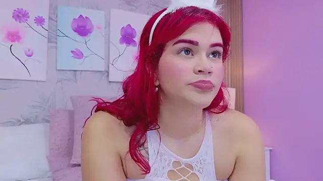 CherryTayloor's Live XXX Chat