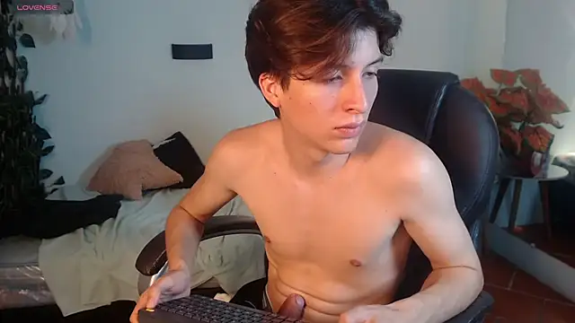 Marcoviolet Live XXX-chat
