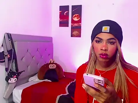 whitneytt Adlı Modelin Canlı XXX Sohbeti