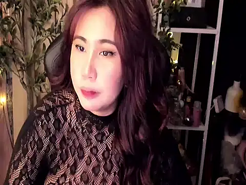 Chat +18 de SweetMARGAUXxxx ao vivo