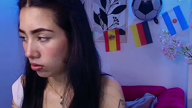Rainy_doll's Live XXX Chat