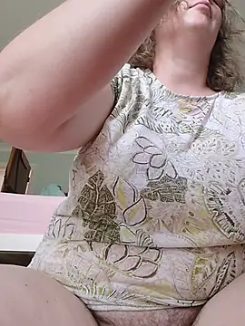 xxSexyBushLinnxx Adlı Modelin Canlı XXX Sohbeti