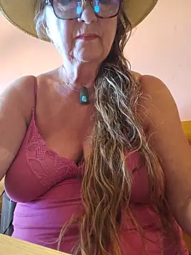 Hot-Muci Adlı Modelin Canlı XXX Sohbeti