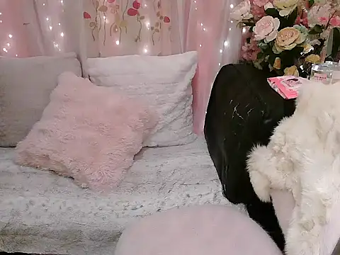 OhmyPinay Adlı Modelin Canlı XXX Sohbeti
