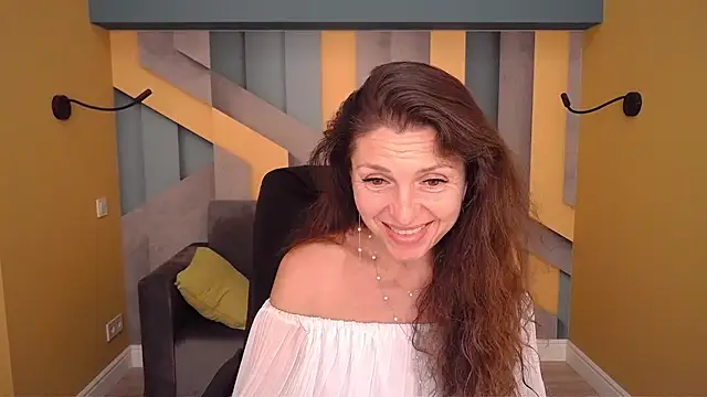 EllaLong Adlı Modelin Canlı XXX Sohbeti
