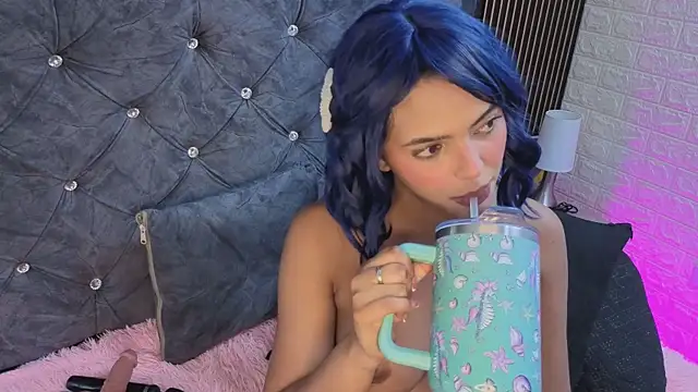 دردشة AlexandraNoxx الجنسية المباشرة