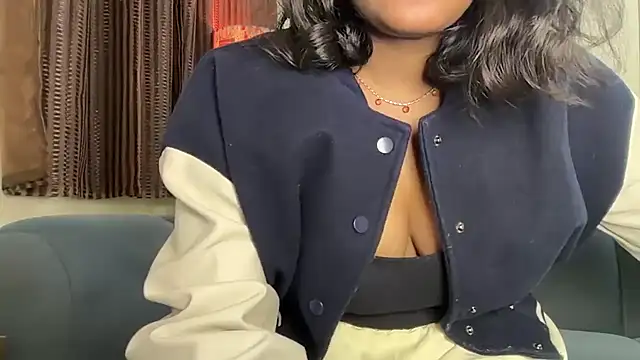 priyadevi17's Live XXX Chat