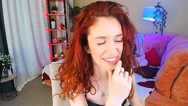 ChristinaConteeree's Live XXX Chat